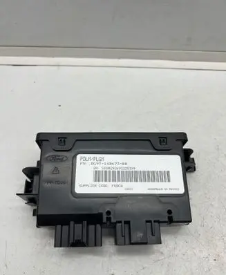 Ford Edge II Tailgate/trunk control unit/module DG9T14B673BB S180292693225399