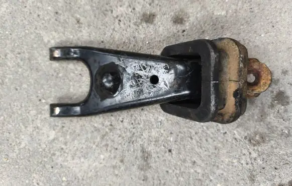 Ford Ranger Clutch release arm fork WL0216520A