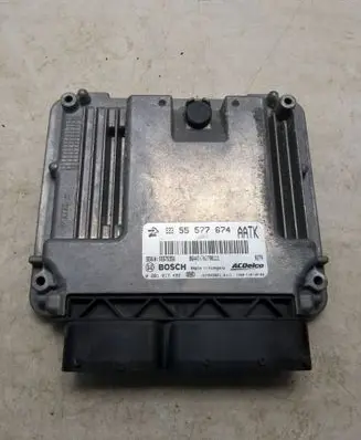 Opel Astra H Engine control unit/module 55577674 55575350 0281017452