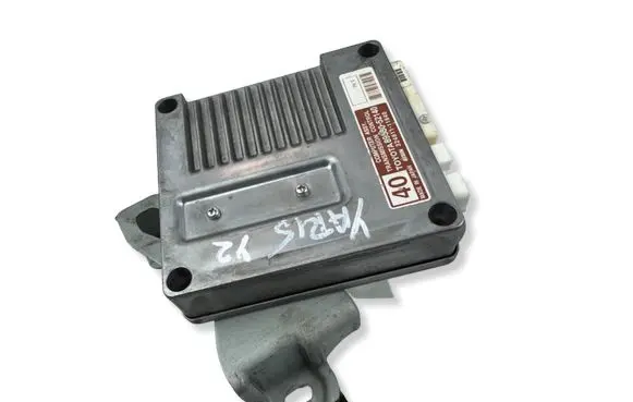 Toyota Yaris Gearbox control unit/module 8953052140 32481111640