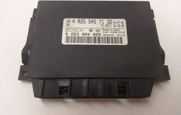 Mercedes-Benz E W211 Parking PDC control unit/module A0255457132 0263004025 39E00185