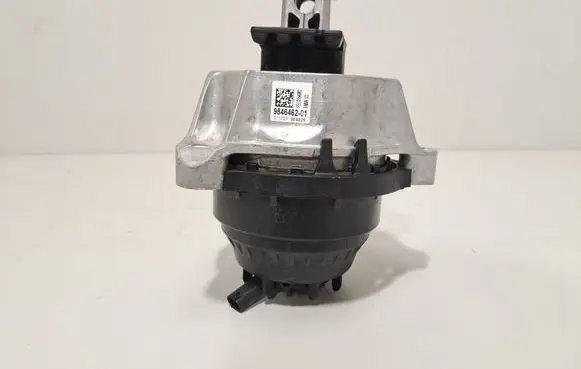 BMW X6 G06 Engine mount bracket 9846462
