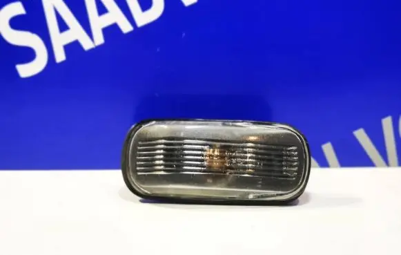 Saab 95 - 96 Front fender indicator light 5336250