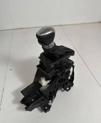 Toyota C-HR I Gear shifter/selector 75G588