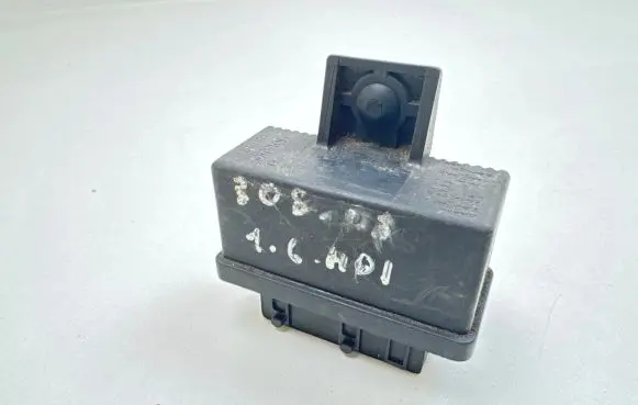 Peugeot 308 Fuel injection pump control unit/module 240107