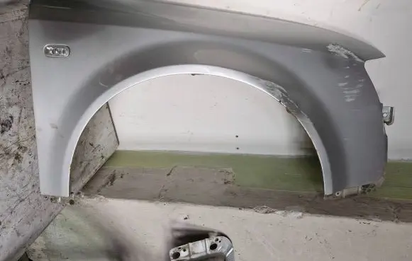 Audi A4 S4 B6 8E 8H Fender