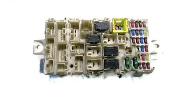 Mitsubishi Space Star Fuse module 8637B993