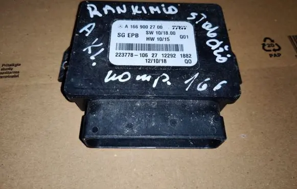 Mercedes-Benz ML W166 Hand brake control module 166900270
