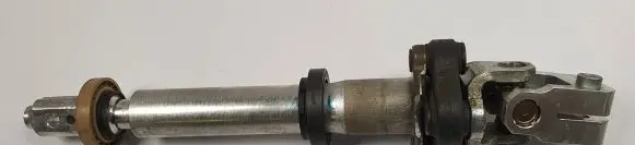Mercedes-Benz CLS C218 AMG Steering wheel axle 204460191
