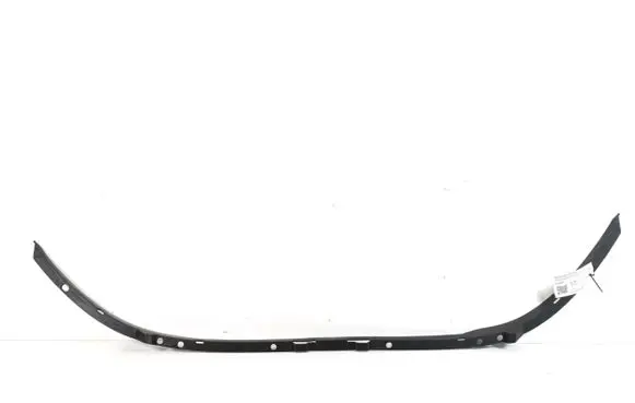 Front bumper lip