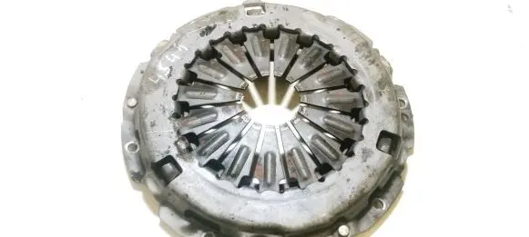 Toyota Avensis T220 Pressure plate a0213