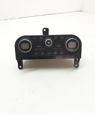 Nissan Qashqai Climate control unit 27500BR45B