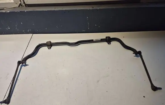 Mercedes-Benz B W246 W242 Front anti-roll bar/sway bar A2463203411