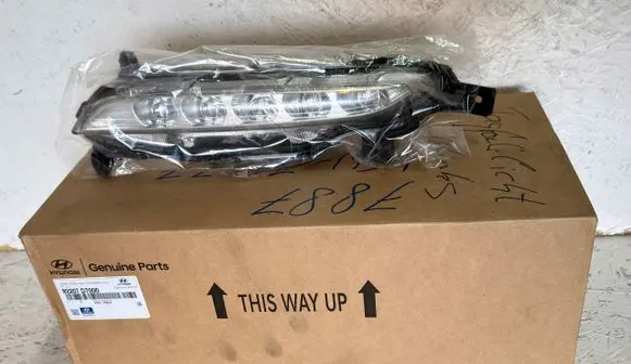 Hyundai Tucson TL LED Daytime headlight 92207-D7000 92207D7000