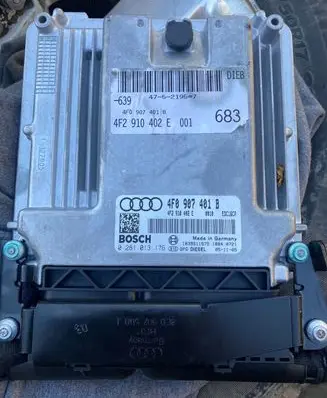 Audi A6 S6 C6 4F Engine control unit/module 4F0907401B 4F2910402E 028101317