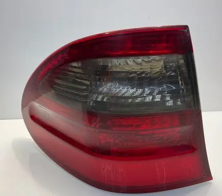 Rear/tail lights