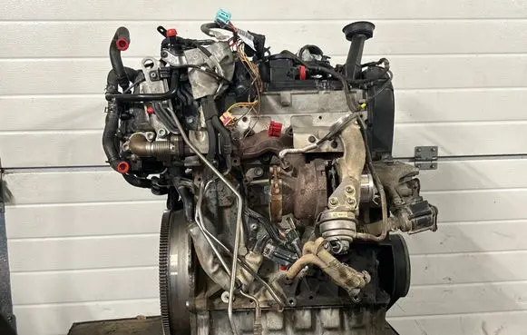 Volkswagen Transporter - Caravelle T6 Engine CXHA 04L100090B CXGA