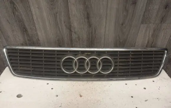 Audi A8 S8 D2 4D Front grill 4D0853651B