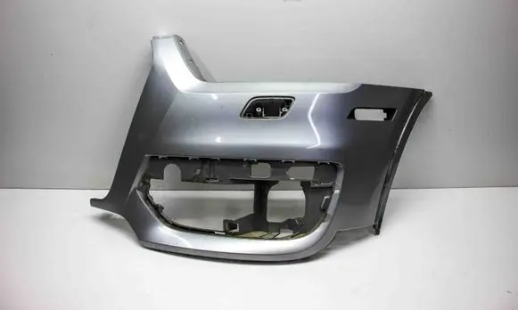 Audi Q3 8U Front bumper corner part panel trim 8U0807437B