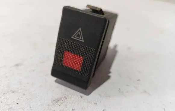 Audi A6 S6 C4 4A Hazard light switch 4A0941509A SAE0C89 PN16500B