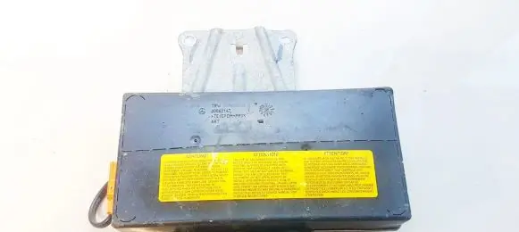 Mercedes-Benz CLK A209 C209 Knee airbag 00062143d 00279807814