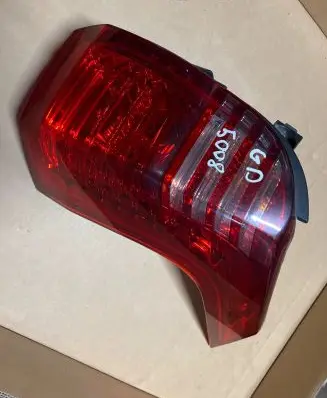 Peugeot 5008 Rear/tail lights 9674666580 9672666680 05111717