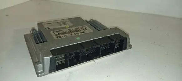 BMW 7 E65 E66 Engine control unit/module 0261209021 7543300 7549672
