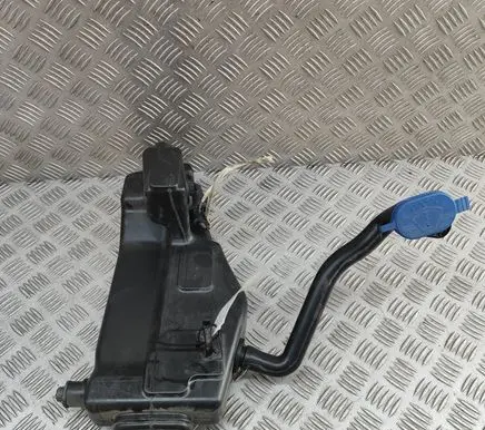 Mercedes-Benz AMG GT R190 C190 Windshield washer fluid reservoir/tank A1908600260