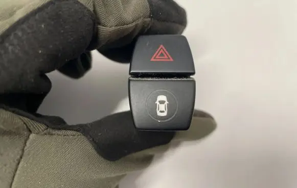 BMW X5 F15 Hazard light switch 61316842274 6842274