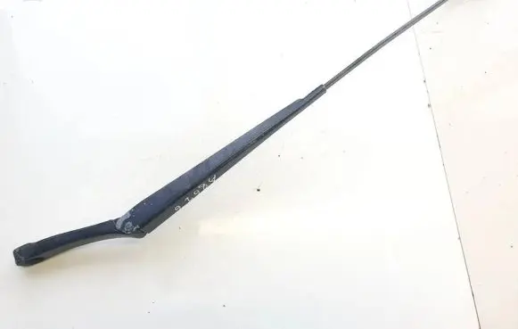 Volkswagen Golf V Front wiper blade arm 1k1955410