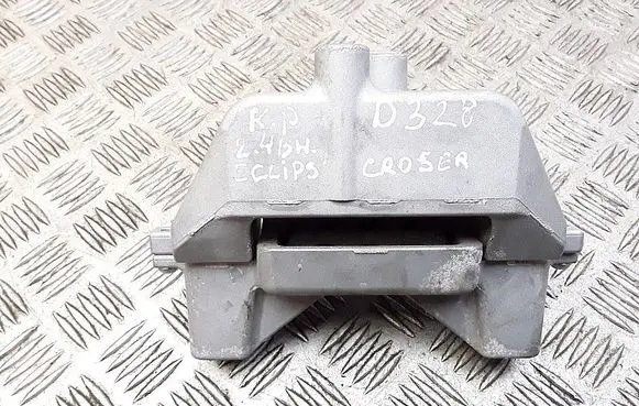 Mitsubishi Eclipse Cross Gearbox mount 