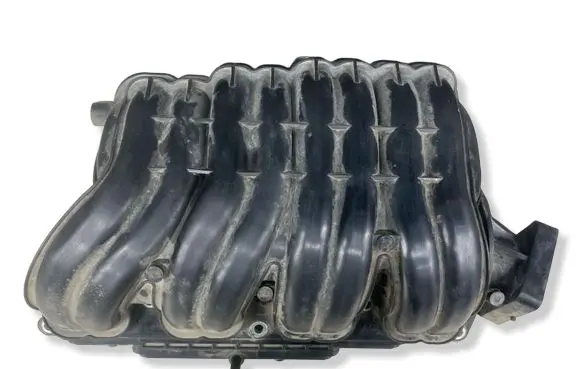 Toyota Avensis T250 Intake manifold 