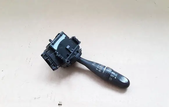 Suzuki SX4 Wiper control stalk 6807X