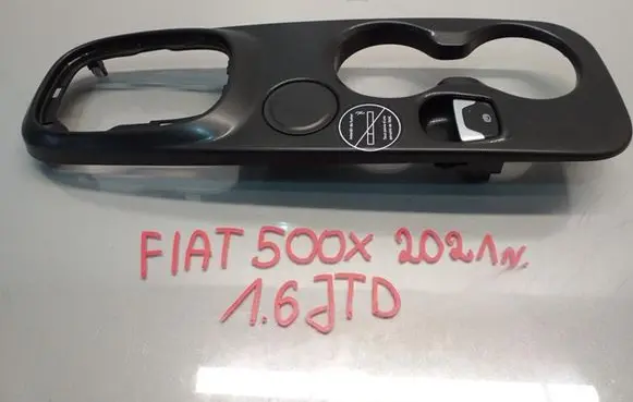 Fiat 500X Centre console side trim front 