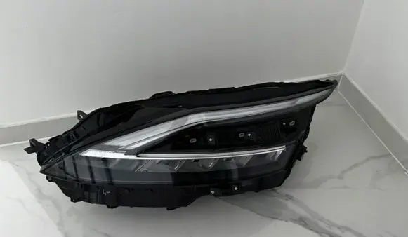Nissan Qashqai J12 Headlight/headlamp 1008D02J 36064
