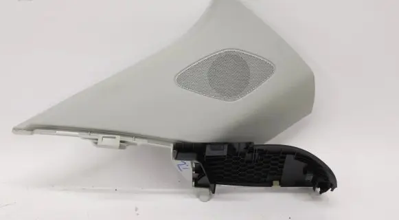 Audi Q3 8U Other sill/pillar trim element 8U0867245
