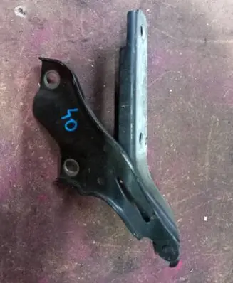 Volkswagen PASSAT B8 Front door upper hinge 708678008
