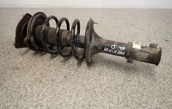 Hyundai Matrix Front shock absorber with coil spring