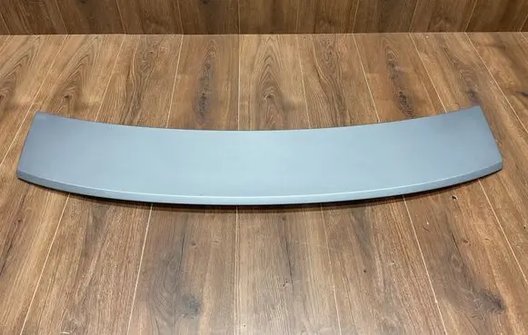 Porsche Taycan 9J1 Tailgate/trunk spoiler 9J1827933