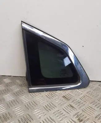 Nissan Qashqai Rear side window 833134EA1A AS3