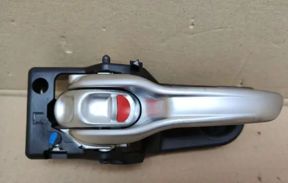 Jeep Cherokee Front door interior handle C37091I03