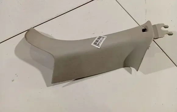 Skoda Fabia Mk2 (5J) (D) pillar trim (bottom) 5J9867288A