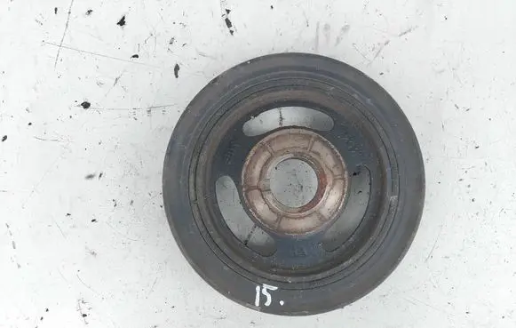 Peugeot 508 Crankshaft pulley E110124A