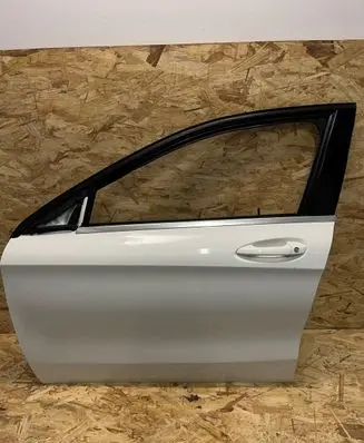 Mercedes-Benz GLA W156 X156 Front door 