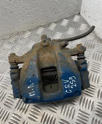 Honda CR-V Front brake caliper