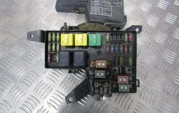 Honda Accord Fuse box set 3825ASN7G102 3825A-SN7-G102