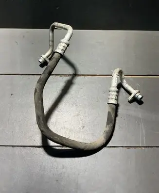 Dacia Logan II Air conditioning (A/C) pipe/hose 924905694r