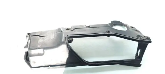 BMW 5 E60 E61 Air filter box cover 7793203