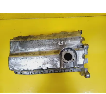 Oil sump