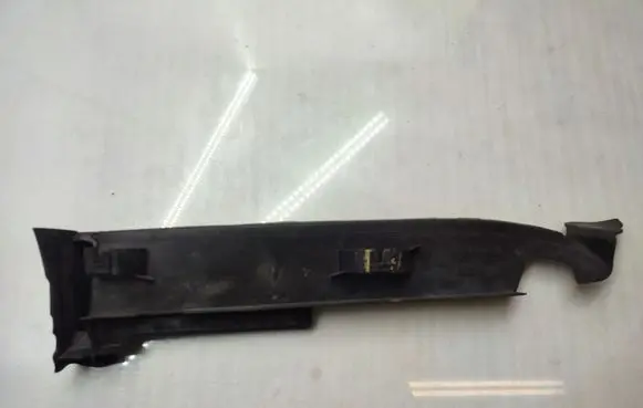 Audi A3 S3 8V Fender end trim 8V0821169D